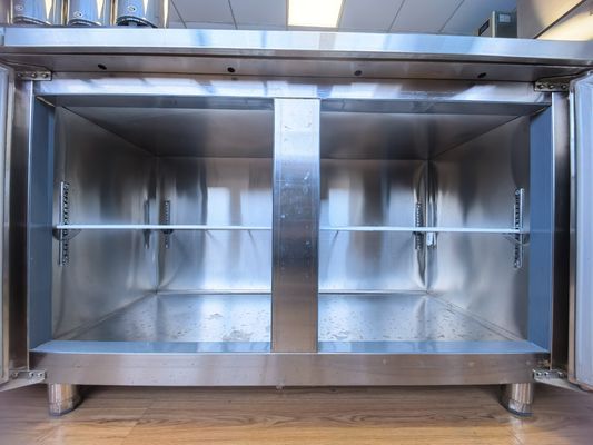空気によって冷却される細長かった仕事台冷却装置120L飲料