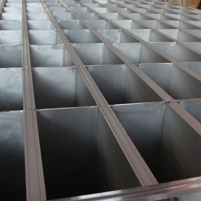 設計 15 トン産業用氷を作る機械 直冷ブロック氷B 320x120x800mm