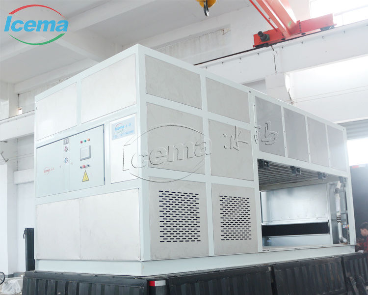 37.5KW 冷却容量 ステンレス鋼板蒸発機付きの直接冷却ブロック氷機